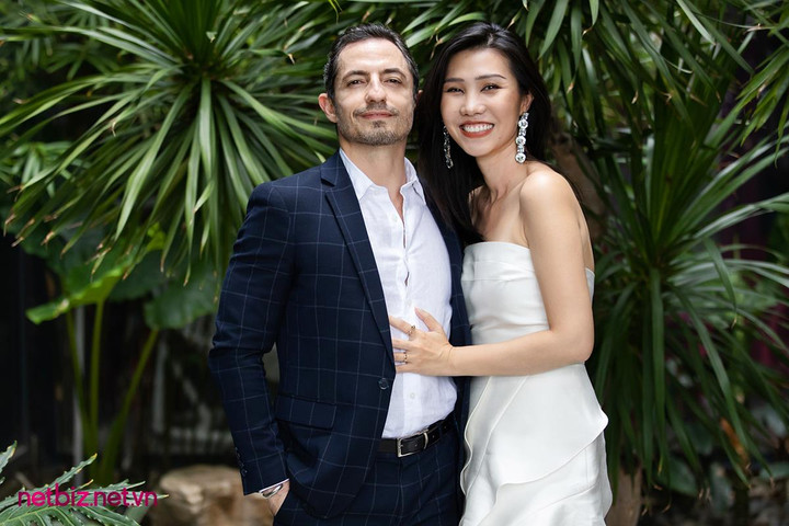 Hôn vợ chảy máu ở buổi gặp đầu tiên, Tiktoker Trà My lập tức bị chồng chinh phục - 1