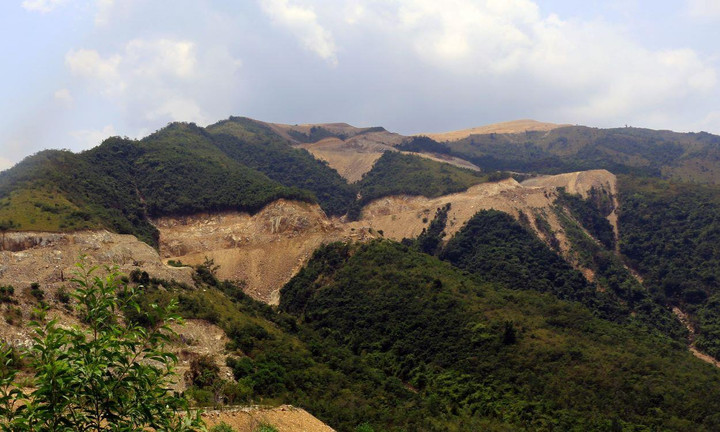 2 cựu Chủ tịch UBND tỉnh Khánh Hòa chuẩn bị hầu tòa - 2