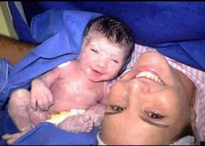 Đột nhập phòng sinh, bắt gặp loạt tình huống khiến người nhìn cười không kịp thở - 9