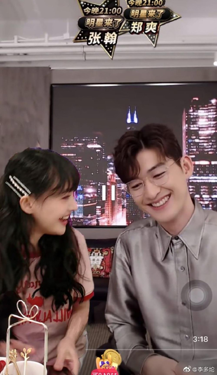 Sao Cbiz chạm mặt tình cũ: Người vừa ôm vừa khóc, kẻ tránh nhau như 'tránh tà' - 10