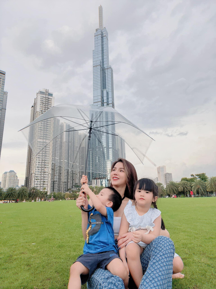 Được khuyên 'khôn thì giao con cho chồng nuôi', Diệp Lâm Anh đáp gây xúc động - 4