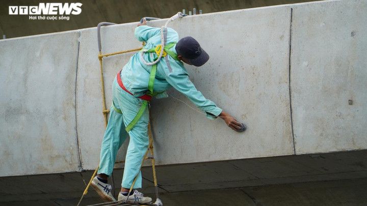 TP.HCM: Công nhân ‘chạy nước rút’ thi công cầu Thủ Thiêm 2 trước ngày thông xe - 14