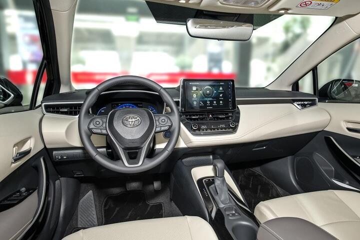 Toyota Corolla Altis 2022: Sedan sang nhất hạng C - 3