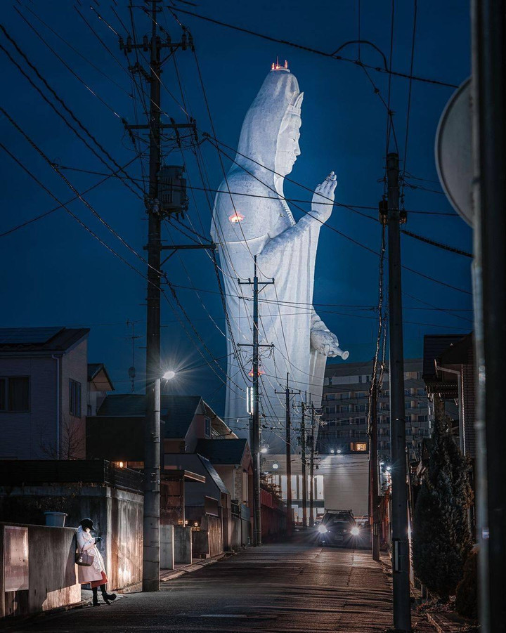 Thành phố có tượng Phật Quan Âm khổng lồ, cư dân đứng ở đâu đều có thể ngắm được - 12