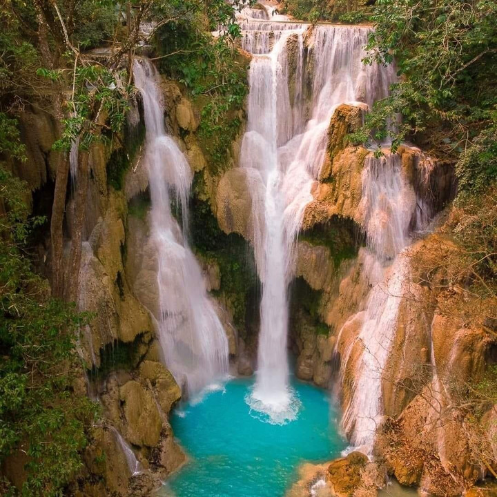 Thác nước độc đáo tạo nên những tầng hồ màu ngọc bích kỳ ảo, ngắm mãi không chán - 4
