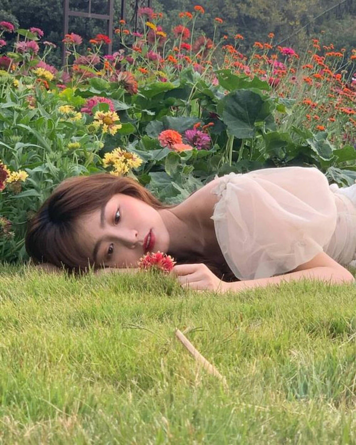 Không tiếc nuối, nhưng vì sao có người vẫn nhớ về người cũ dù đã có tình mới? - 2