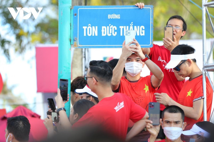 Tiền Phong Marathon 2022: Thượng cờ Tổ quốc tại Côn Đảo - 8