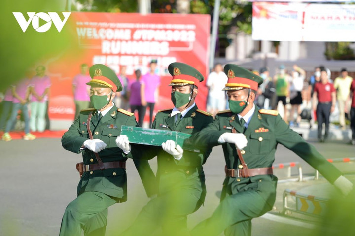 Tiền Phong Marathon 2022: Thượng cờ Tổ quốc tại Côn Đảo - 3