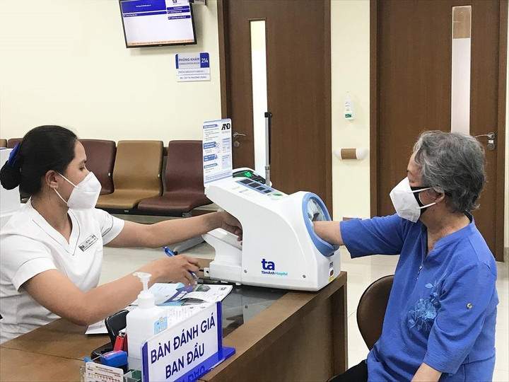 BVĐK Tâm Anh bắt đầu tiêm kháng thể đơn dòng dự phòng COVID-19 - 2