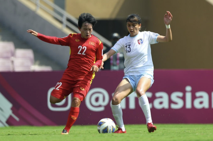 HLV Mai Đức Chung lý giải nguyên nhân không gọi trò cưng lên tuyển Việt Nam - 2