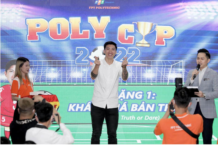 Đoàn Văn Hậu dự kiến trở lại thi đấu vào tháng 6 - 1