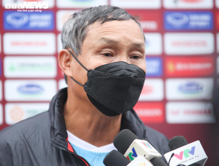 HLV Mai Đức Chung: 'Không triệu tập Mỹ Anh cũng bình thường thôi' - 1