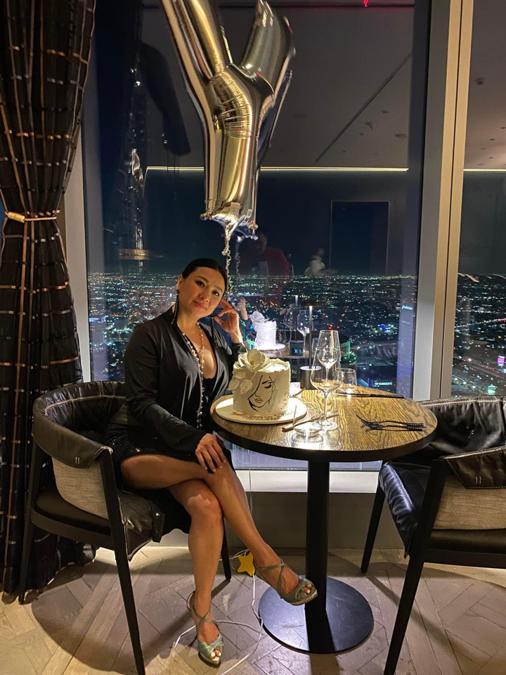 Nhan sắc U50 của Y Phụng - biểu tượng gợi cảm những năm 1990 - 6