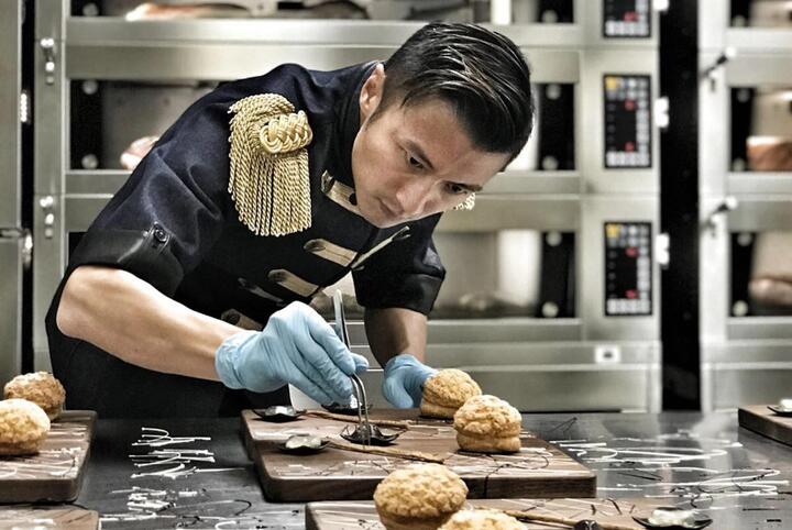 Kinh doanh thua lỗ, Tạ Đình Phong đóng cửa 6 tiệm bánh - 3