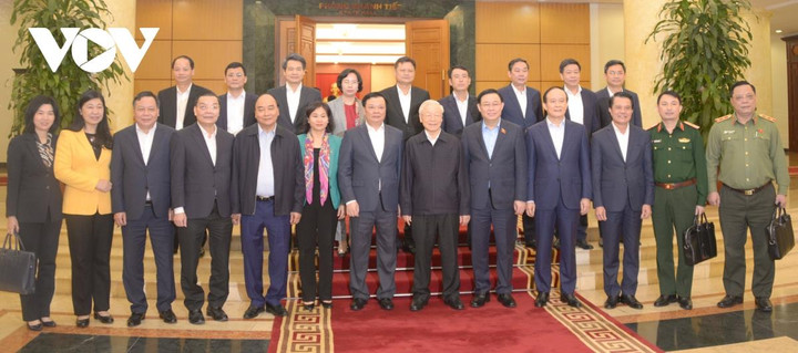 Tổng Bí thư chủ trì cuộc làm việc của Bộ Chính trị với lãnh đạo TP Hà Nội - 6