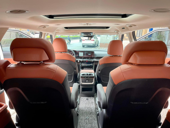 Kia, Carnival, Sedona ảnh 6 Kia Carnival đã qua sử dụng được bán lại với giá hơn 1,5 tỷ đồng - 7