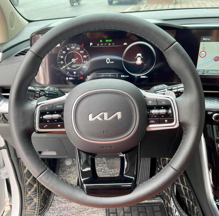 Kia, Carnival, Sedona ảnh 7 Kia Carnival đã qua sử dụng được bán lại với giá hơn 1,5 tỷ đồng - 8