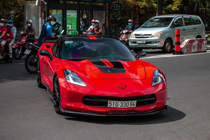 Loạt siêu xe hội tụ dịp cuối tuần tại TP.HCM - 4