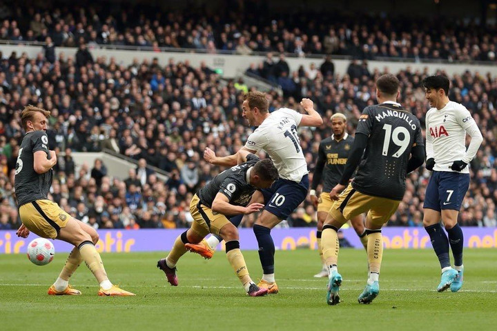 Trực tiếp bóng đá Tottenham 5-1 Newcastle: Son Heung-min chói sáng - 8