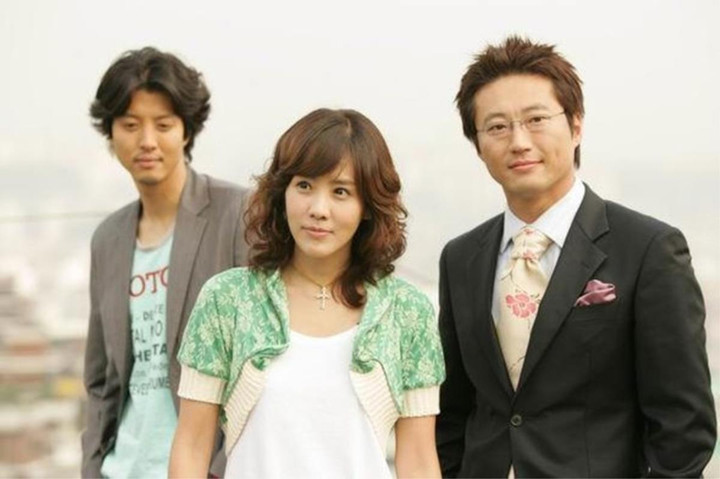 5 phim Hàn có cái kết lãng xẹt phá hỏng cảm xúc: 'Tuổi 25 tuổi 21' quá khó hiểu - 7