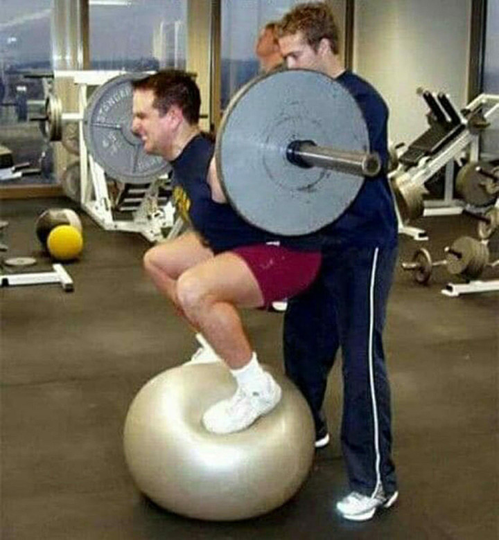 Hậu quả than trời khi dân tình ra đường nhưng lỡ 'để quên não' ở nhà - 5