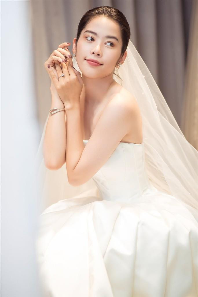 Bị nhiều nhạc sĩ tố hát 'chùa' ca khúc, Nam Em xin lỗi - 2