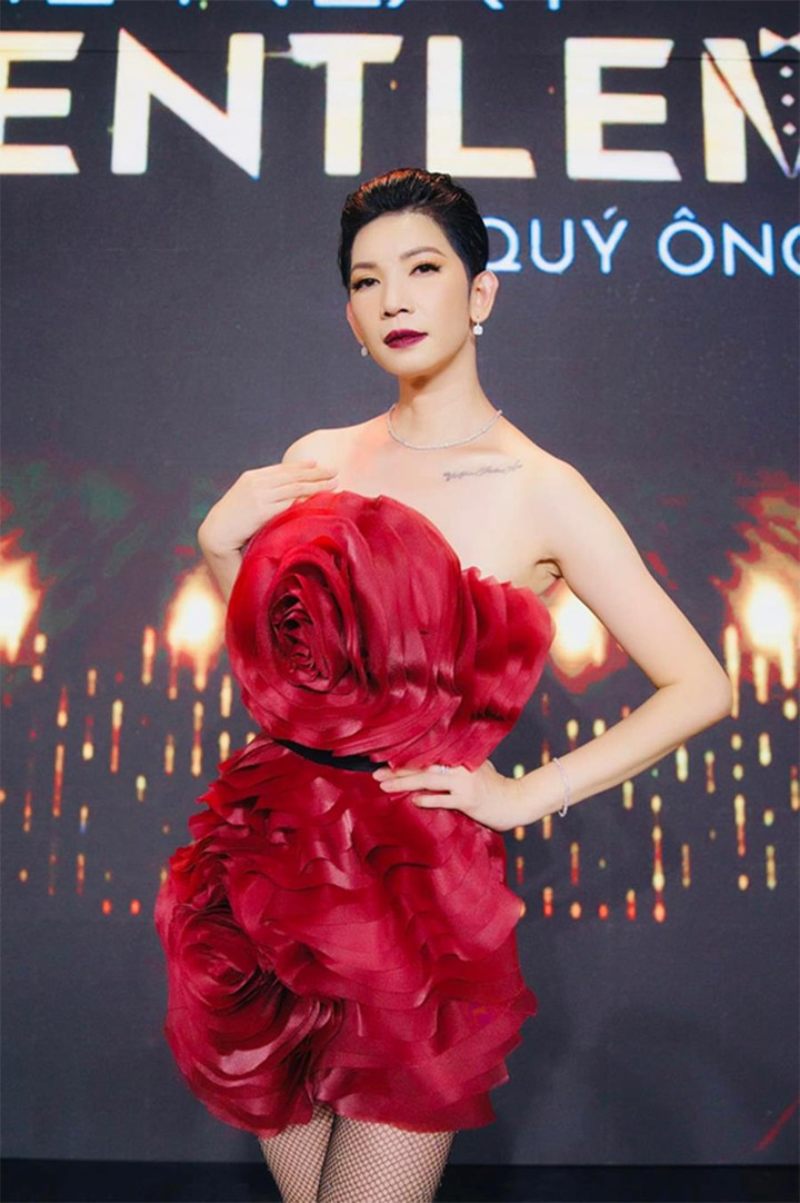 Xuân Lan: 'Ông xã sợ tôi buồn vì người ta chửi nhiều quá' - 2