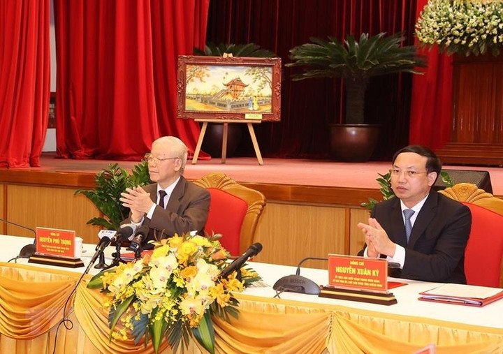 Ảnh: Tổng Bí thư Nguyễn Phú Trọng làm việc với cán bộ chủ chốt Quảng Ninh - 9