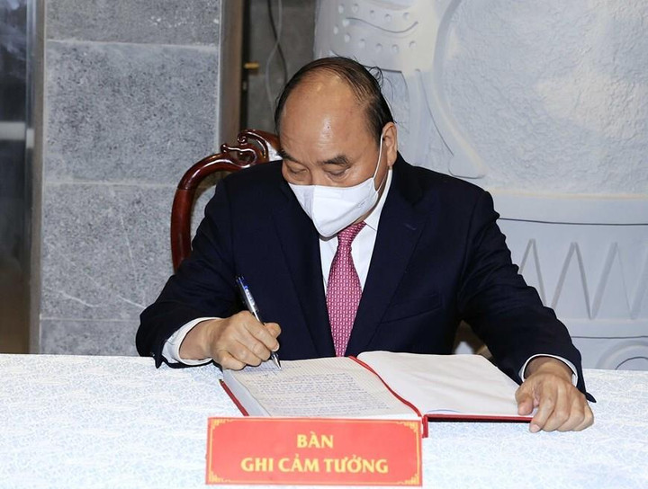 Ảnh: Chủ tịch nước dự lễ khánh thành Đền thờ Vua Hùng tại Cần Thơ - 4