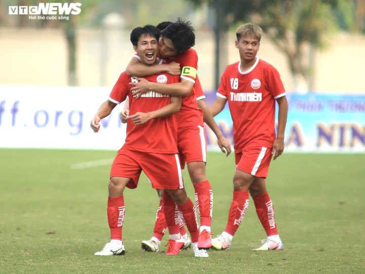 Thua ngược U19 Hà Nội, cầu thủ U19 Viettel khóc nức nở - 3