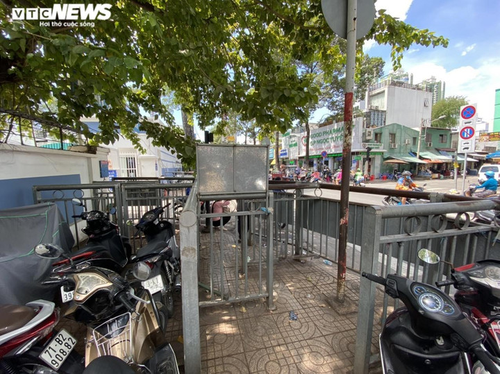 Sở GTVT TP.HCM điểm mặt loạt bãi giữ xe chiếm dụng vỉa hè trước các bệnh viện - 6