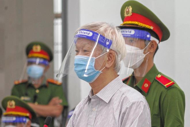 Cựu Chủ tịch tỉnh Khánh Hòa bị đề nghị 6-7 năm tù - 1