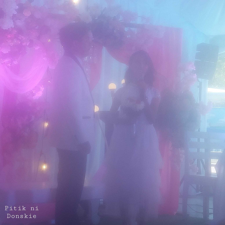 Dở khóc dở cười bộ ảnh cưới 'chìm trong sương khói mờ nhân ảnh’ gây bão MXH - 4