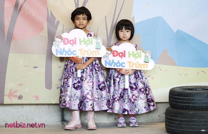 3 con nuôi của nhà thiết kế Đỗ Mạnh Cường trình diễn chuyên nghiệp trên sân khấu - 3