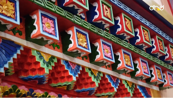 Ngôi chùa mang phong cách Bhutan giữa lòng Hà Nội rực rỡ với họa tiết sắc màu - 9