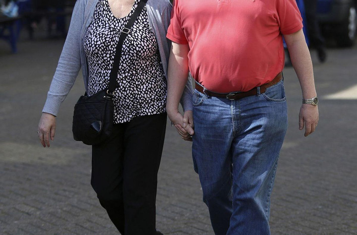 Lý do càng có tuổi càng tăng cân khó kiểm soát, mách bạn cách giữ dáng khoa học - 1