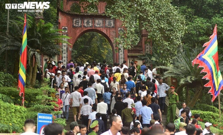 Cả nước nắng đẹp dịp nghỉ lễ giỗ Tổ Hùng Vương - 1