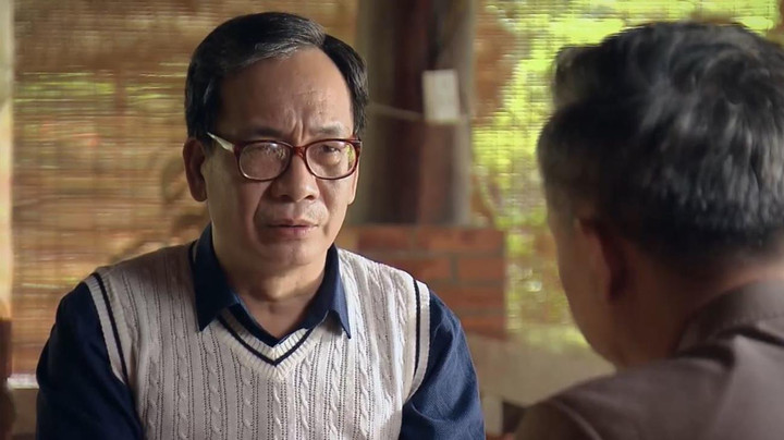 Thất nghiệp dù học đại học, NSƯT Đức Khuê làm bảo vệ và cái duyên với nghề diễn - 1