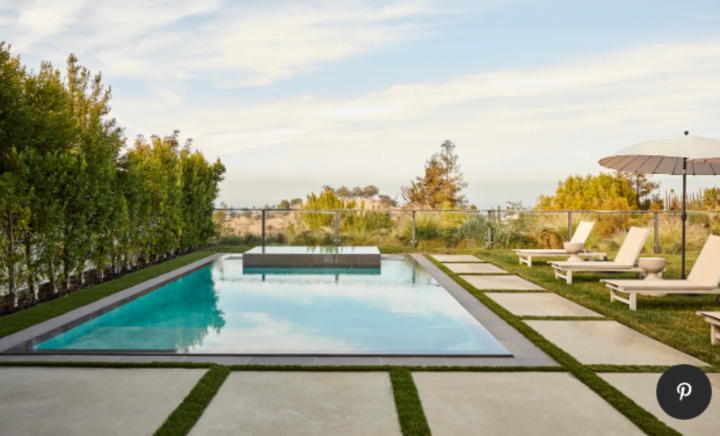 Hoa hậu Hoàn vũ Olivia Culpo sống trong ngôi nhà sang, đẹp đến mức nào? - 11