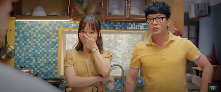 'Thương ngày nắng về' tập 37: Trang sững sờ khi Duy đi cùng cô gái khác - 2