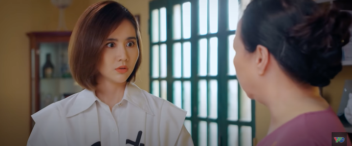 'Thương ngày nắng về' tập 37: Trang sững sờ khi Duy đi cùng cô gái khác - 1