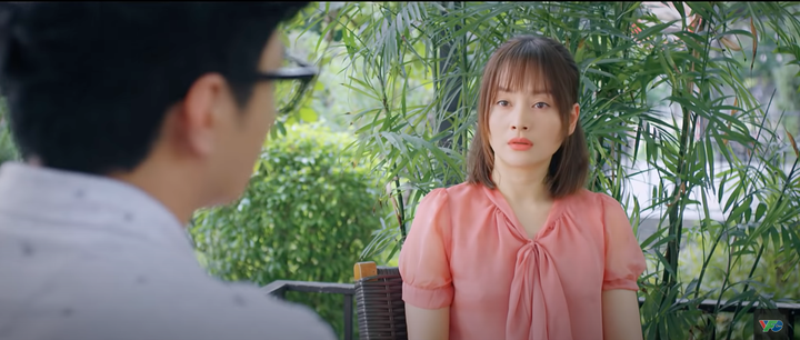 'Thương ngày nắng về' tập 37: Trang sững sờ khi Duy đi cùng cô gái khác - 6