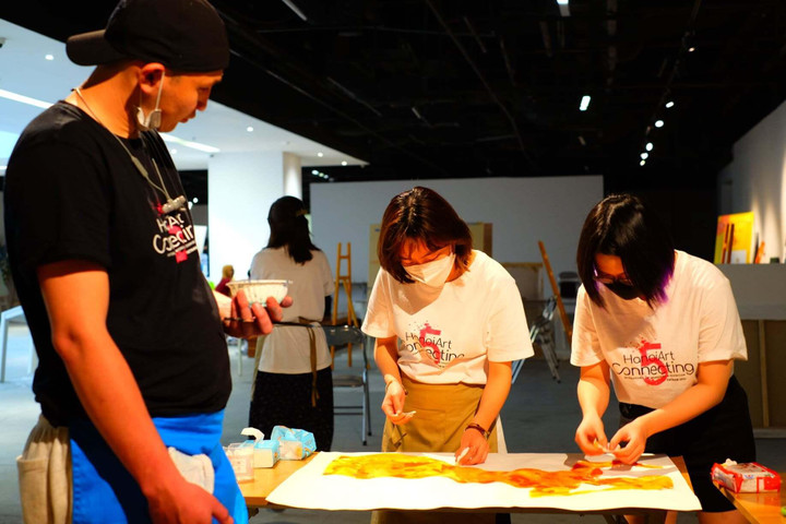 Triển lãm nghệ thuật quốc tế Hanoi Art Connecting lần 5 - 9