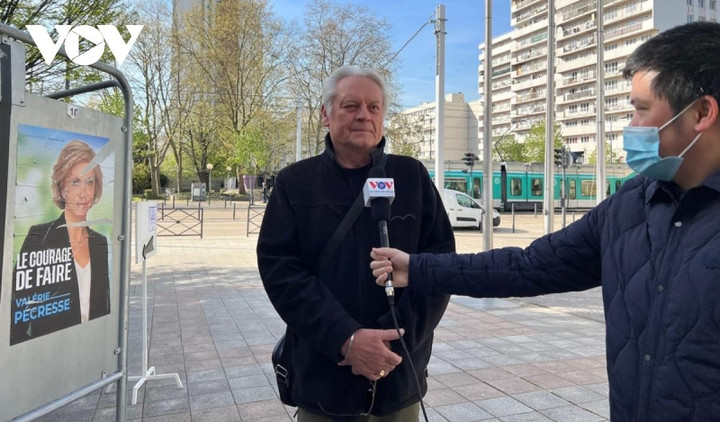 Cử tri Pháp bắt đầu bỏ phiếu vòng 1 bầu Tổng thống - 3