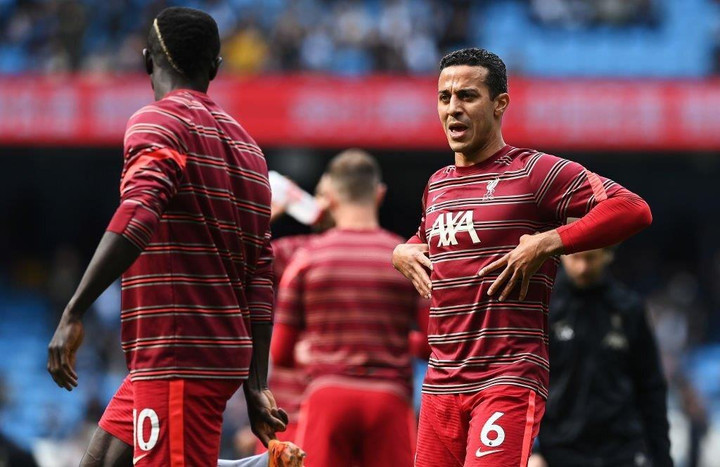 Trực tiếp bóng đá Man City 2-2 Liverpool: VAR hủy bàn thắng của Man City - 10