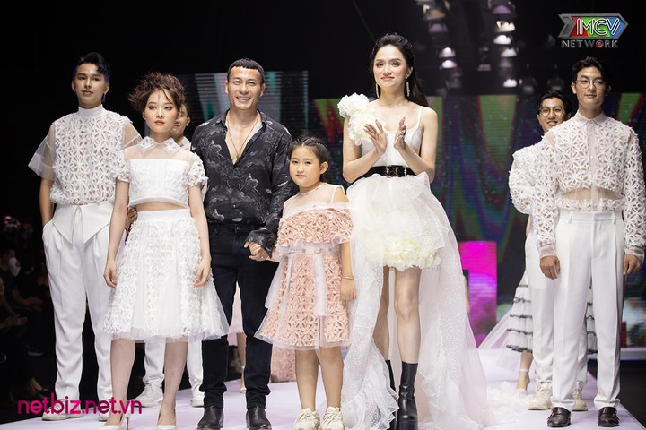 Màn tái xuất cực đỉnh của Hương Giang sau thời gian vắng bóng - 5