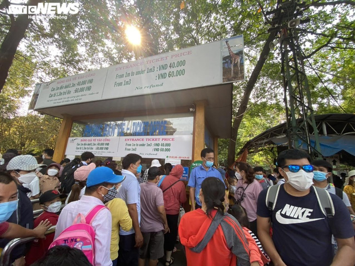 Ảnh: Thảo Cầm Viên Sài Gòn đông nghẹt khách - 1