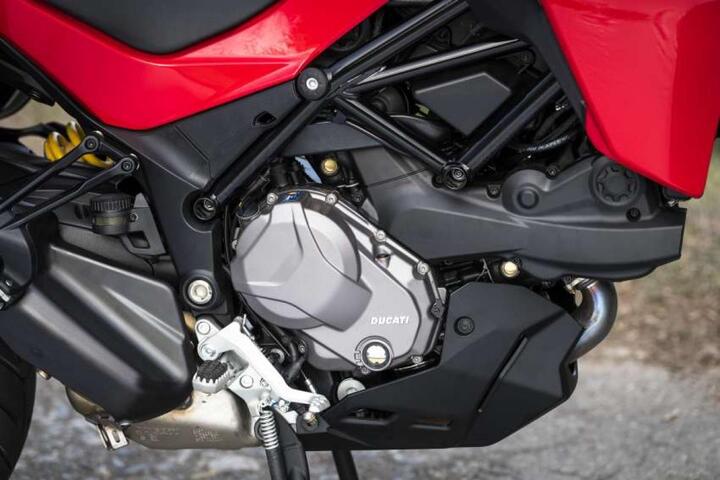 Ducati Malaysia dự kiến ra mắt bộ đôi Ducati V - 4