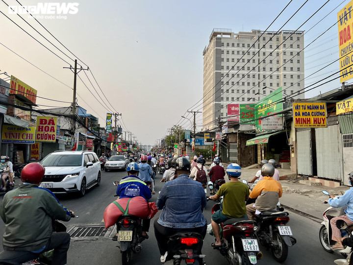Cửa ngõ phía Tây TP.HCM thông thoáng ngày cuối kỳ nghỉ lễ - 6