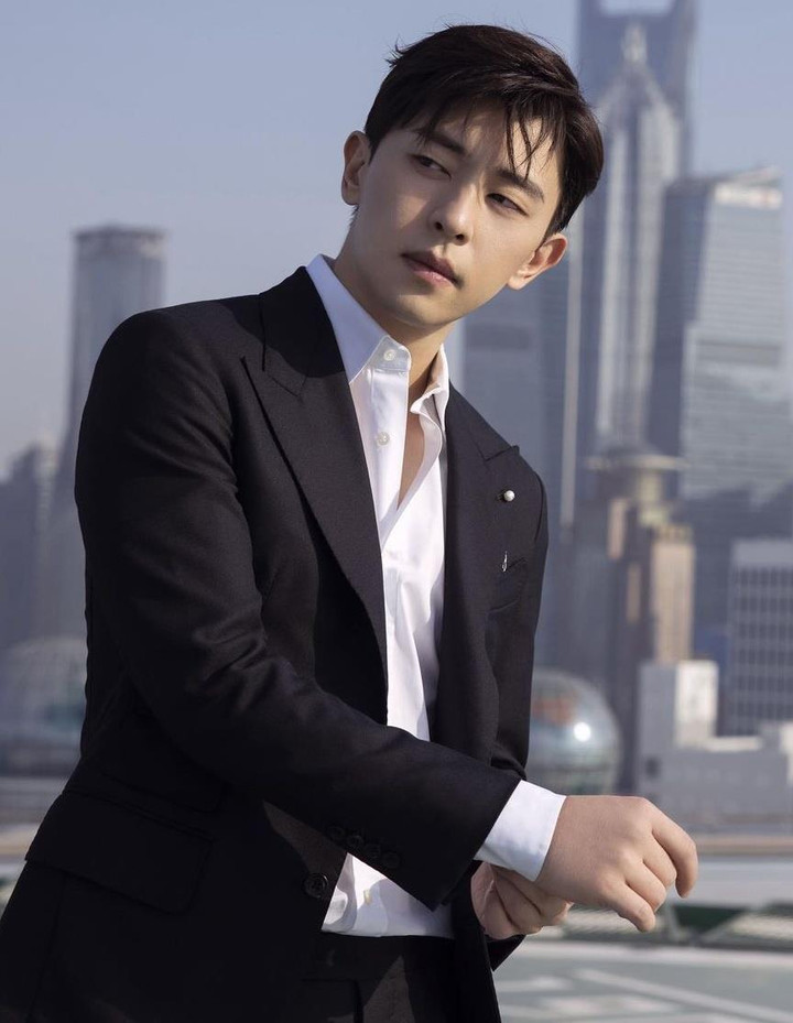 Nỗi sợ bị đuổi khỏi showbiz của các sao Trung Quốc - 3